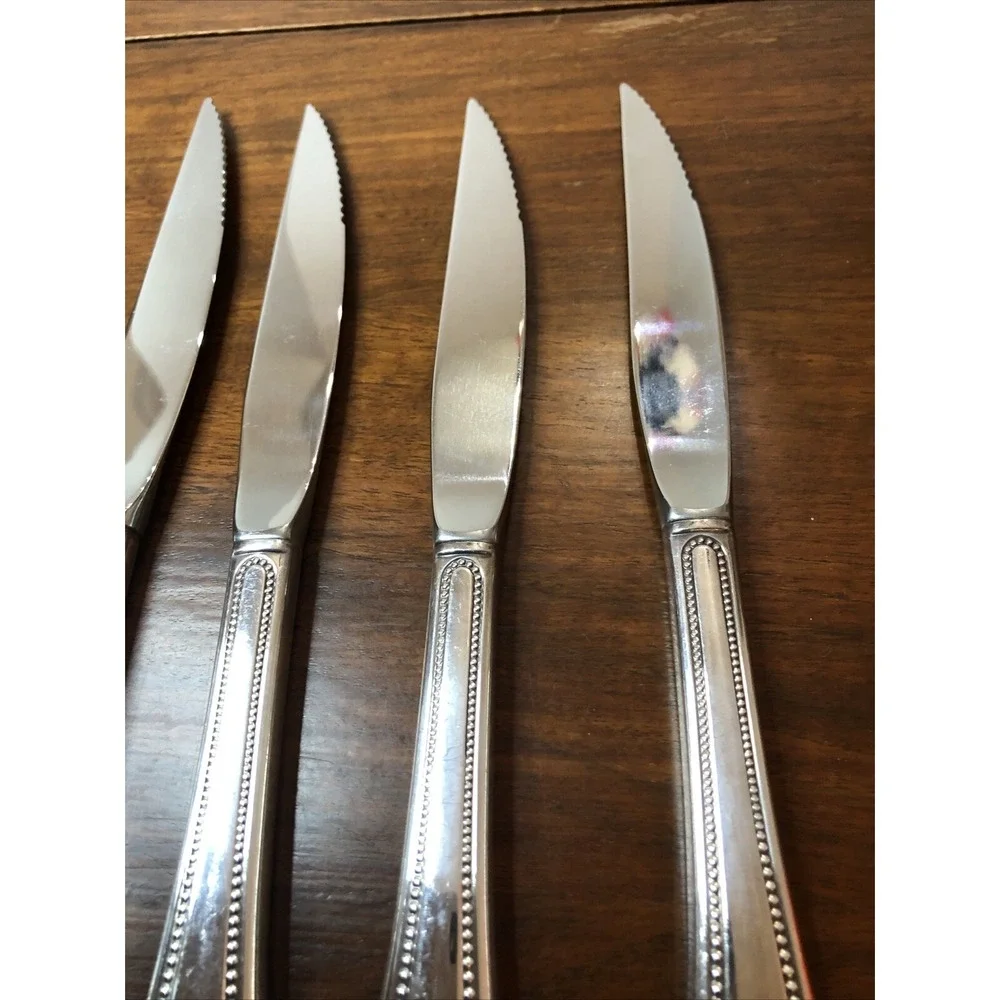 Patrician Silverplate 1975 Serrated Steak Knives Set Of 4 Oneida Silver